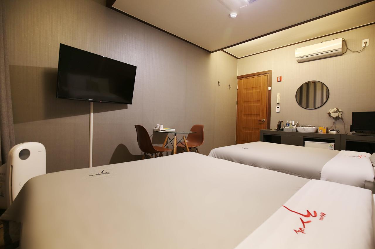 Motel 32Days Yeongdong ภายนอก รูปภาพ