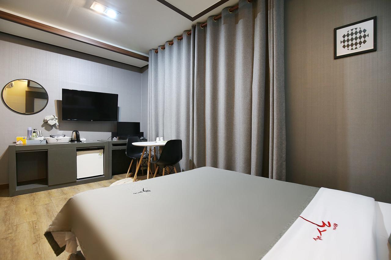 Motel 32Days Yeongdong ภายนอก รูปภาพ