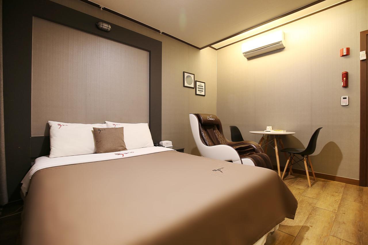 Motel 32Days Yeongdong ภายนอก รูปภาพ